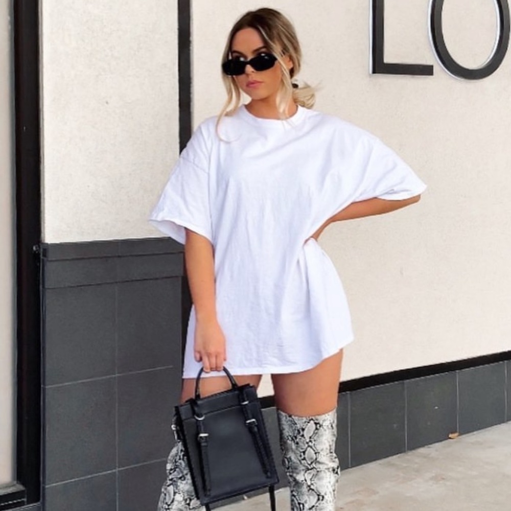 Oversized white T shirt dress